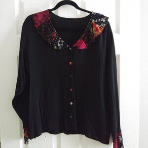 Self & Contrast Button Flouncy Rayon Blouse